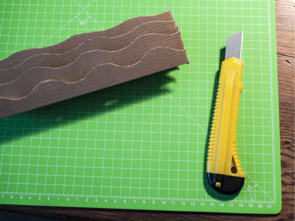 13101801_09_karton_vlny_model