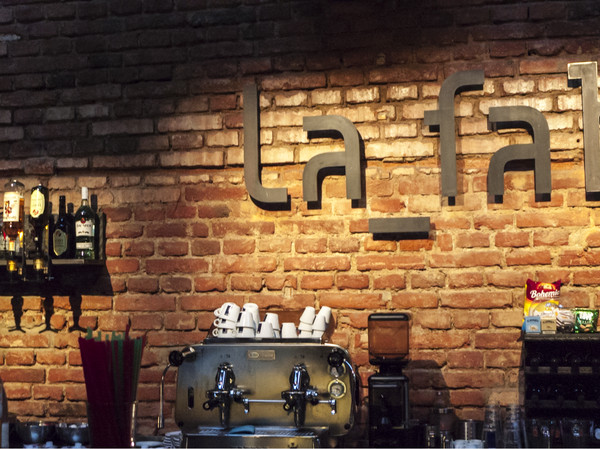 13102101_06_LaFabrika02