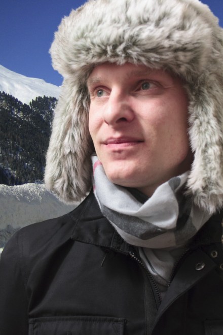 13121201_02_background