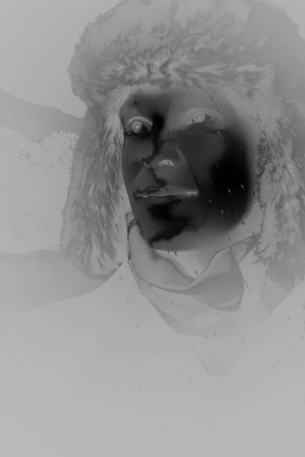 13121201_06_Low_Key_maska