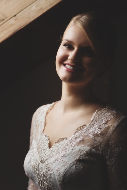 Jan Zeman profi profesionální svatební fotograf Praha portrét nevěsty